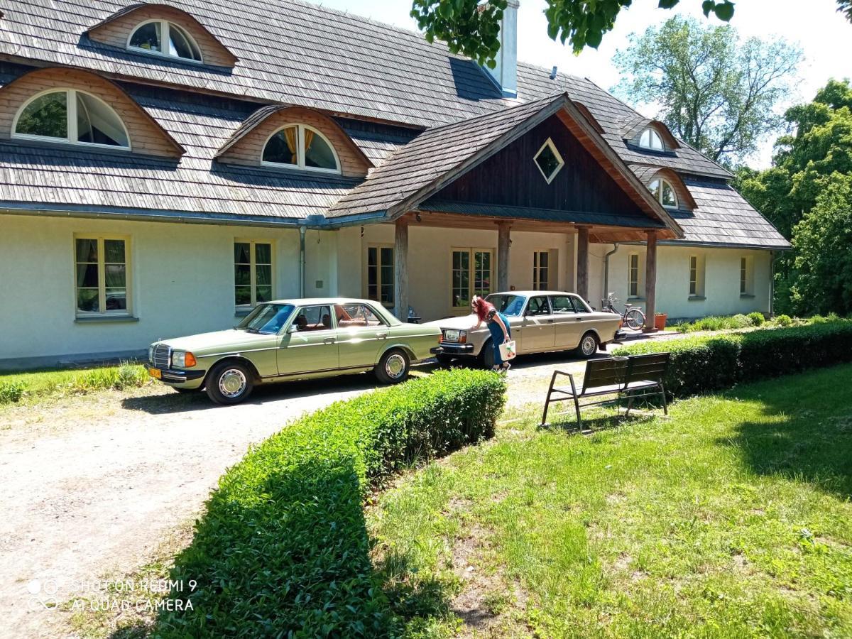 Zelazowa WolaDwor Strzyzew住宿加早餐旅馆 外观 照片